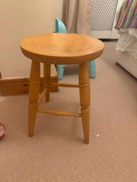 Photo of free desk and chair (Stepaside) #2