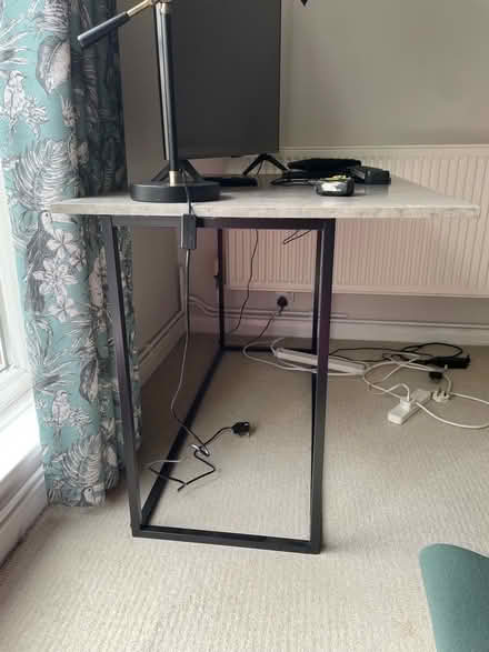Photo of free Desk good condition (Teddington TW11) #2