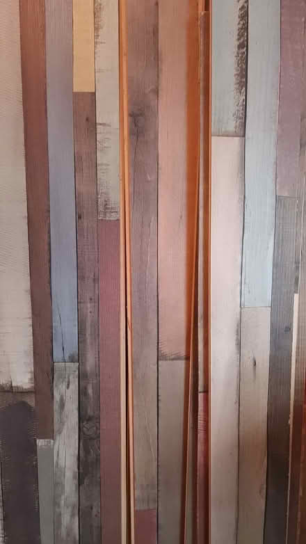 Photo of free small amount of laminate flooring (metfield, IP20) #1