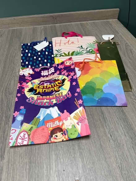 Photo of free Assorted Gift Bags (Southsea PO4) #1