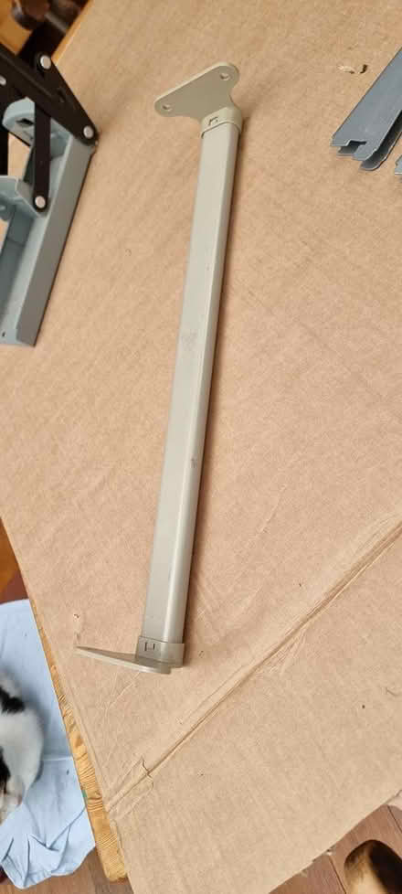 Photo of free Various hardware (Ilford) #3