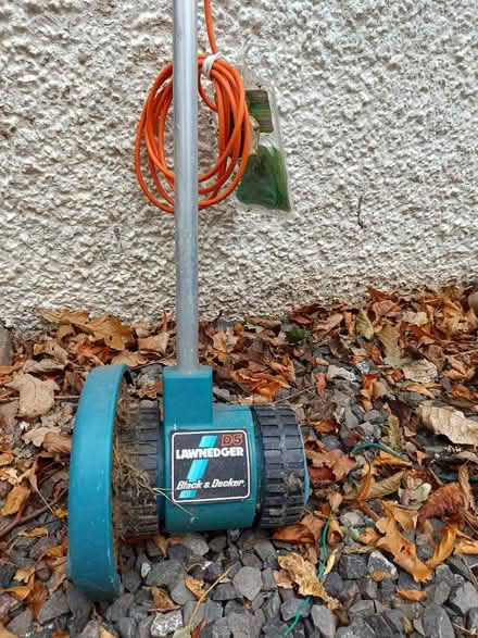 Photo of free Lawn Edger (Pitkeathly Wells PH2) #2
