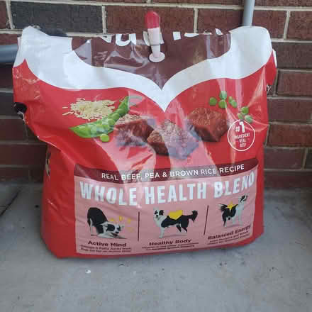 Photo of free Lg Dog Crate, Nutrish Food, & Toy (Yellow Springs Road) #1