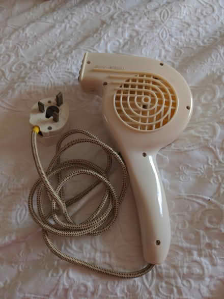 Photo of free Vintage Morphy Richards Hairdryer (Stonehouse GL10) #1