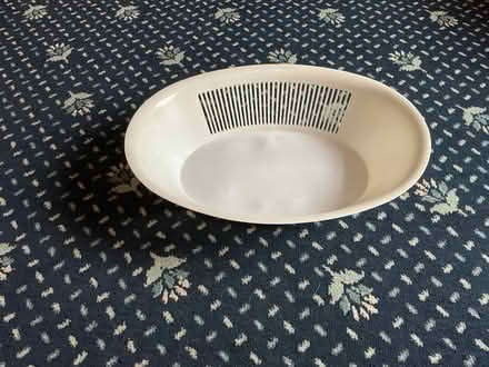 Photo of free Small plastic laundry basket (Walkley S6) #1