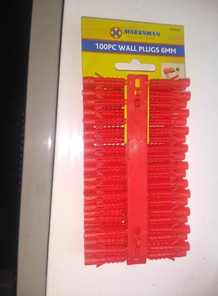 Photo of free Wall plugs 6mm (Merchant City G1) #1