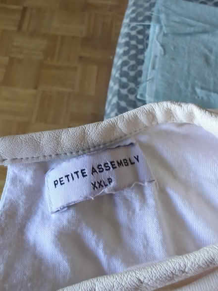 Photo of free Ladies cream top XXLP (Richmond Highway corridor) #2
