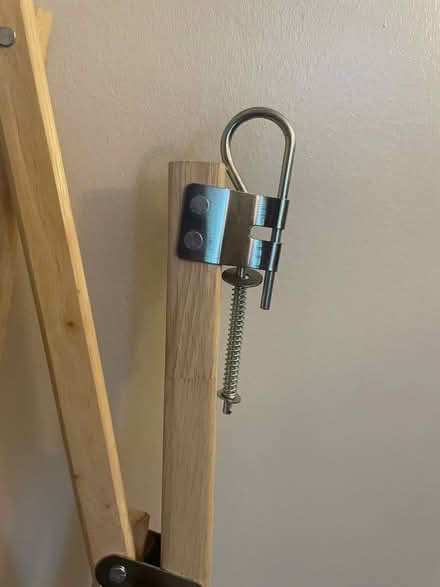 Photo of free Dog safety gate (Belmont SM5) #3