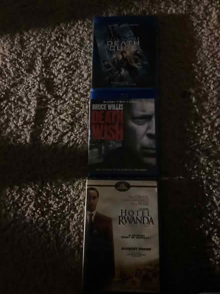 Photo of free 2 Blu-ray 1 DVD (Pleasant Hill) #1