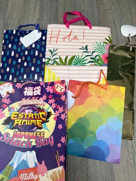 Photo of free Assorted Gift Bags (Southsea PO4) #3