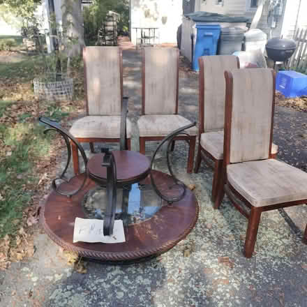 Photo of free Round wood table, 4 chairs (North Waltham, Abbott & Temple) #1