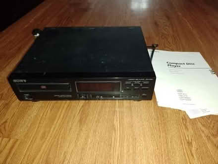 Photo of CD player (Halfway S20) #1