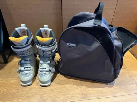 Photo of free Women’s ski boots Uk 5.5 (I wear 4) (Hitchin Herts) #1