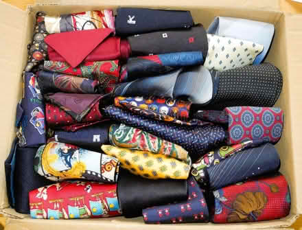 Photo of free colourful ties (Whitehill SG4) #1