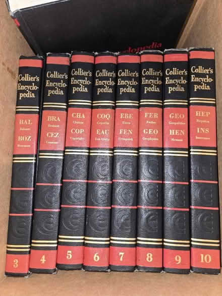 Photo of free Collier's complete Encyxlopedia (West Chester, near hospital) #1