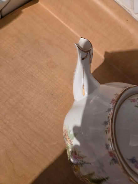 Photo of free Teapot small spout break (Wellington village) #1