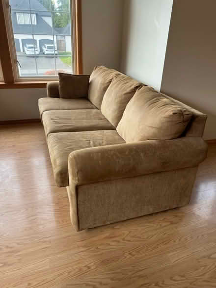 Photo of free Full size sofa bed (Off Highway 2 near Safeway) #1