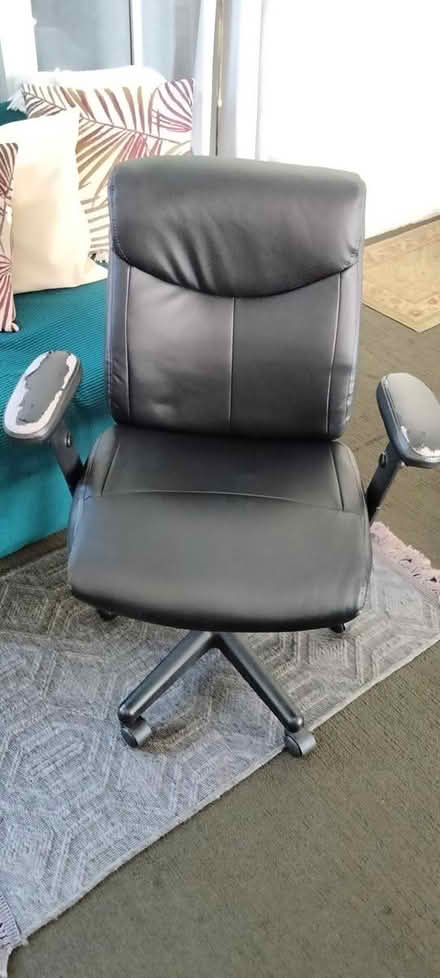 Photo of free Office Chair (Van Nuys) #3