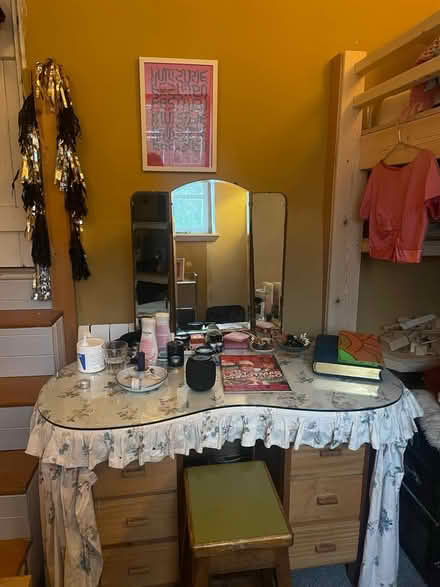 Photo of free Dressing Table (Bishops Castle) #1