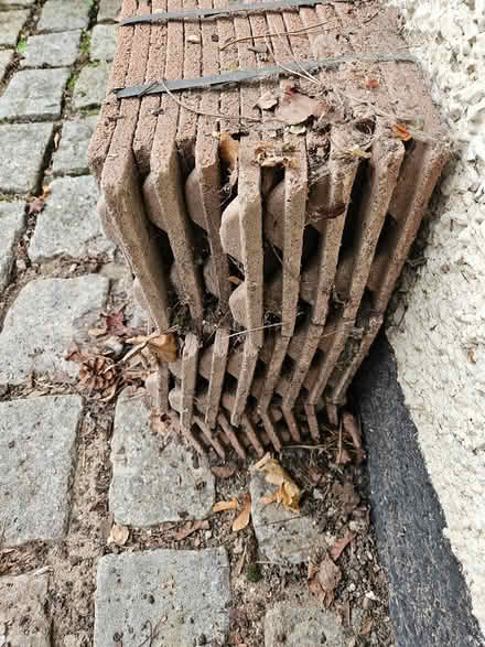 Photo of free 48 new Redland tiles (Orpington BR6) #1