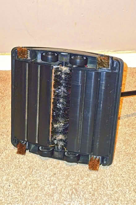 Photo of free Floor Sweeper (High Knightswood G13) #2
