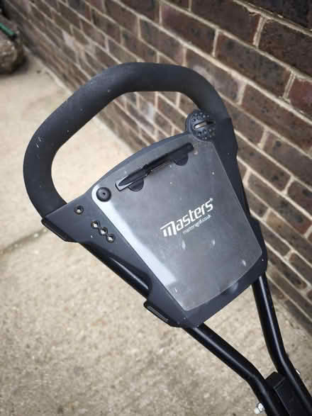 Photo of free Golf Trolley (Lewes (Nevill)) #3