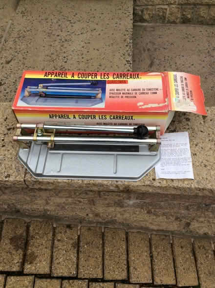 Photo of free Tile cutter (Lower Walkley S6) #1