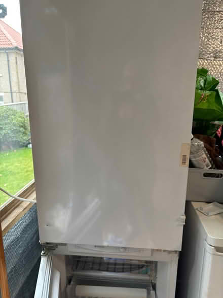 Photo of free hotpoint Integrated fridge freezer (Daisy Hill BD9) #2