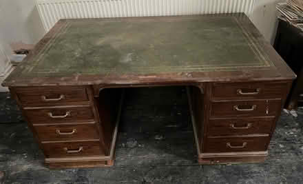 Photo of free Antique desk (Gu50ay) #1