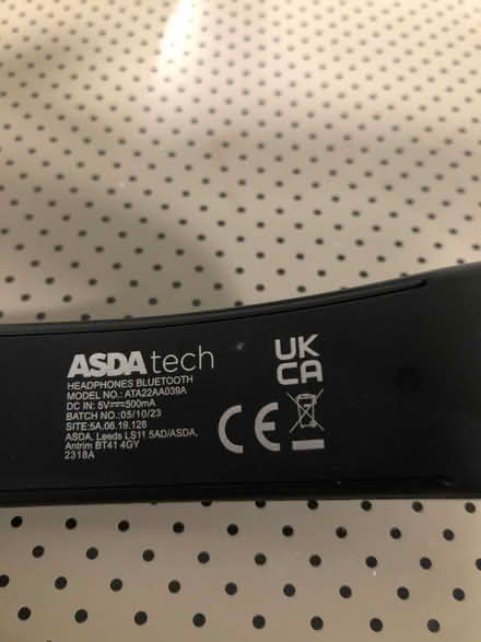 Photo of free Bluetooth headset (Haddon) #2