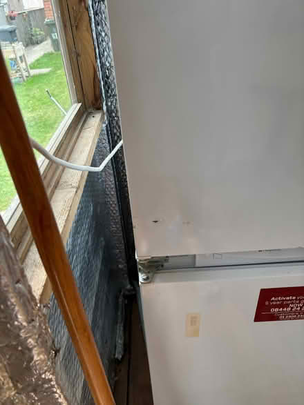 Photo of free hotpoint Integrated fridge freezer (Daisy Hill BD9) #4