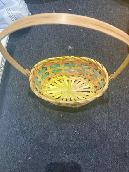 Photo of free beautiful hanging basket (Edgware) #1