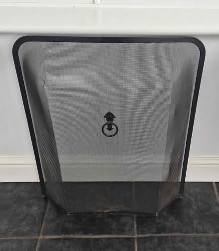 Photo of free Fireguard (Little Bloxwich WS3) #1