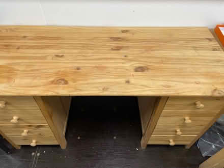 Photo of free Desk (Walthamstow E17) #3