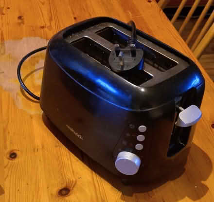 Photo of free Toaster (Knighton LE2) #1