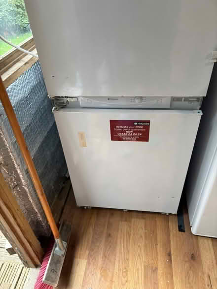 Photo of free hotpoint Integrated fridge freezer (Daisy Hill BD9) #1