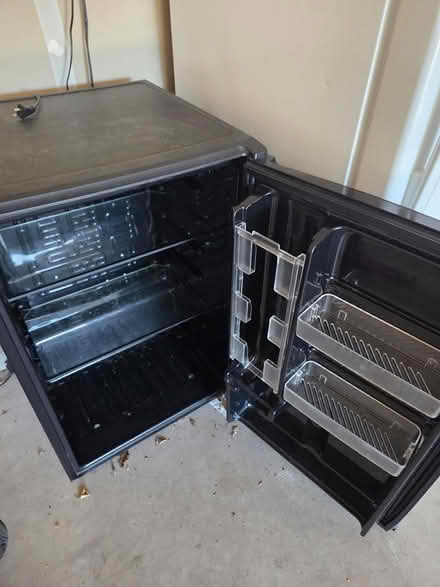 Photo of free mini refrigerator (sacramento) #3