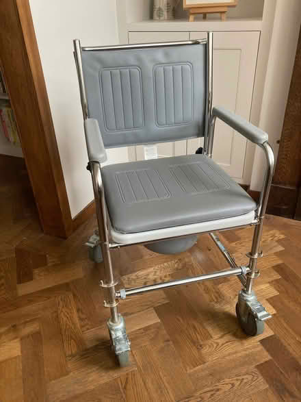 Photo of free Commode - unused (Bradford on Avon BA15) #1