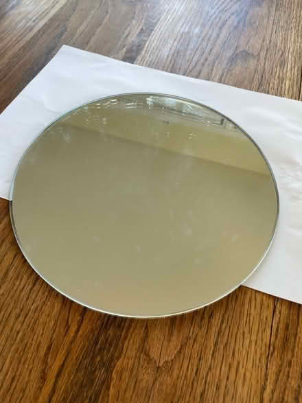 Photo of free Small round mirror (Camden and Leigh) #2