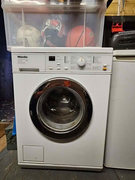 Photo of free Miele washing machine (Calthorpe OX16) #1
