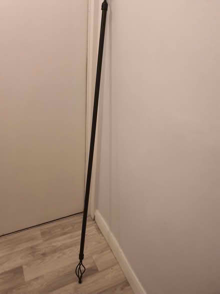 Photo of free Black extendable curtain pole rod (Strawberry Hill TW2) #3