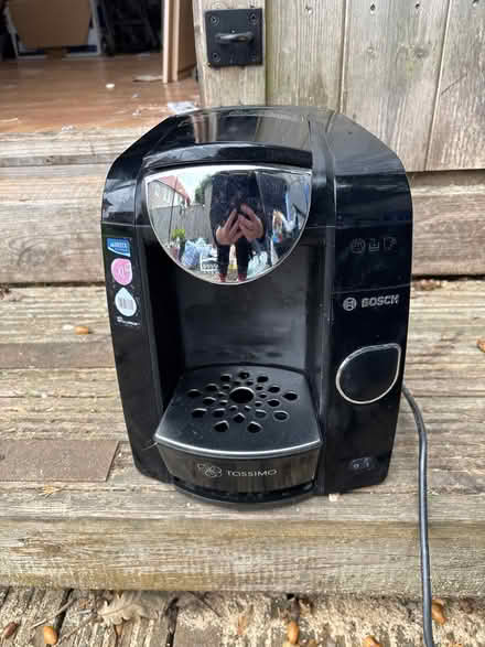Photo of free Tassimo coffee machine (Daisy Hill BD9) #1