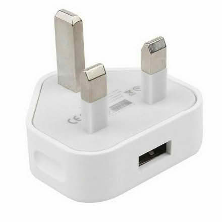 Photo of Android phone 3 pin socket (WA14 4DP) #1