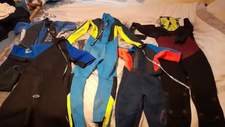 Photo of free Children's wetsuits (Roche PL26) #3