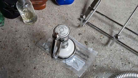 Photo of free Lots of bathroom bits (Reading West RG1) #3