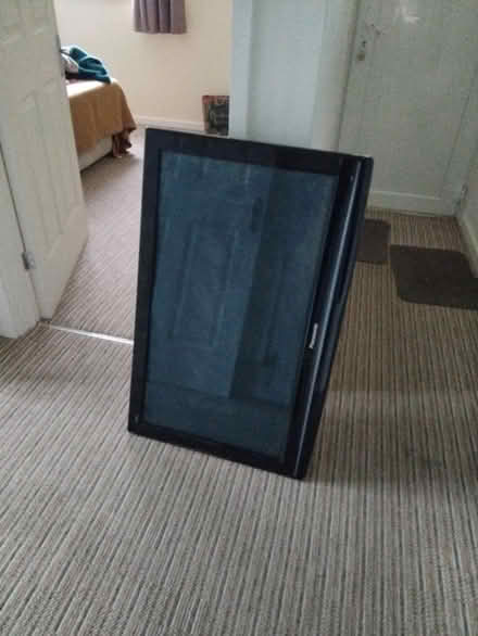 Photo of free TV (Poole BH17) #1