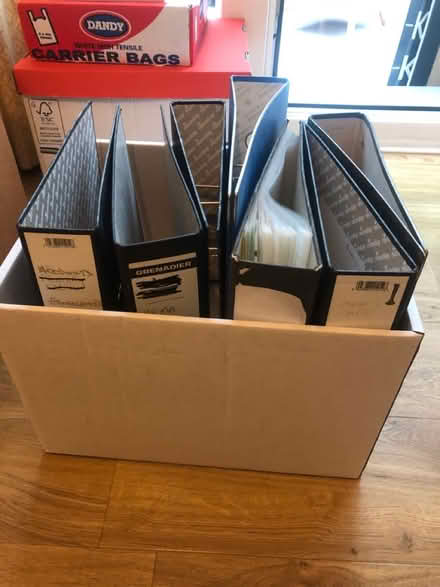 Photo of free A4 ring binders (Knutsford WA16) #1