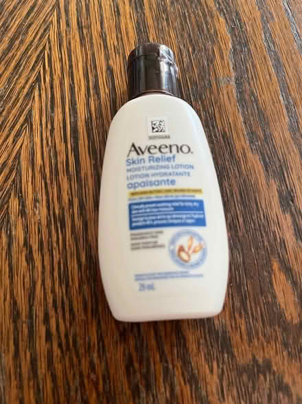 Photo of free Moisturizing lotion sample size (Hintonburg) #1
