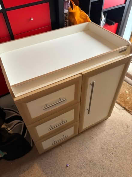 Photo of free Mamas and Papas baby changing unit (Springfield CM1) #1