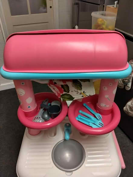 Photo of free Kids Play Kitchen (Orpington BR5) #1